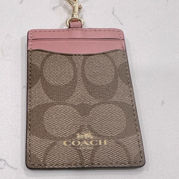 NWOT Coach Card/ID Holder and Lanyard - Picture 1 of 7